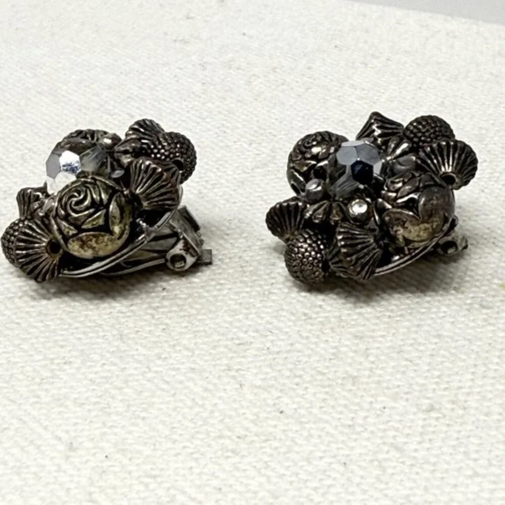 Vintage‎ Bead Cluster Earrings Silver Gray Clip-On Retro Dark Classic